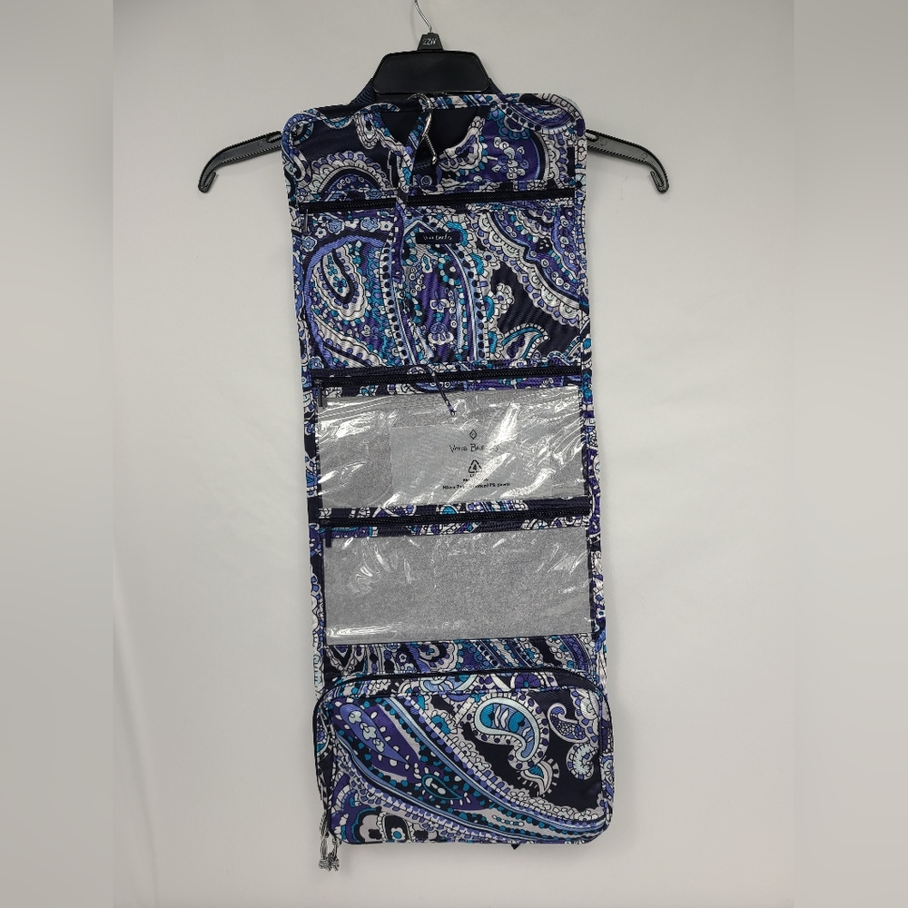 NWT Vera Bradley Lighten Up Hanging Travel Organizer in "Deep Night Paisley"